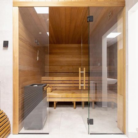Cozy Studio Apartments Sauna & Ac Krakow By Noclegi Renters Экстерьер фото